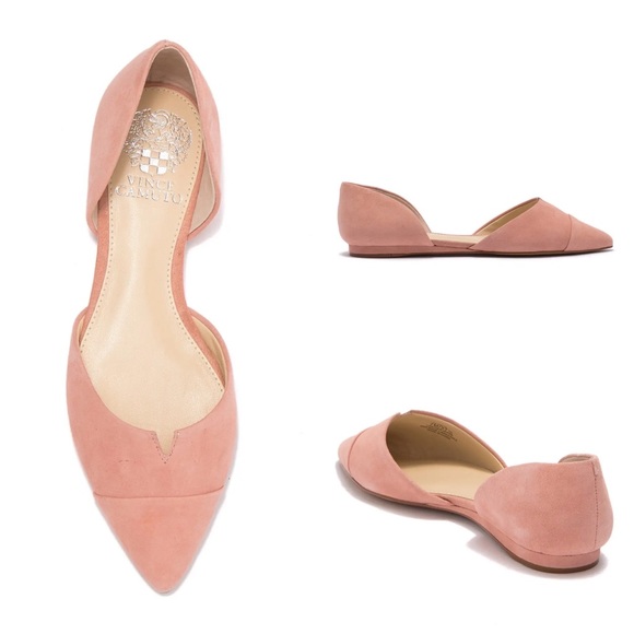 Vince Camuto Shoes - 🎉HP 🎉 Vince Camuto Pink Pointed Toe Flats